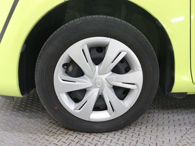 TOYOTA SIENTA HYBRID 2020