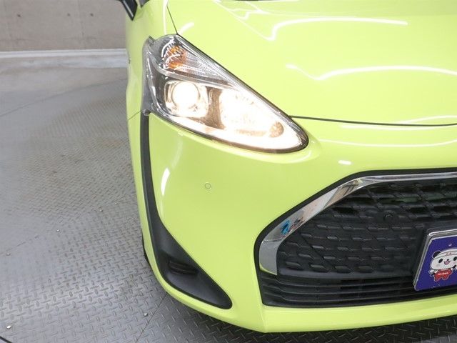 TOYOTA SIENTA HYBRID 2020