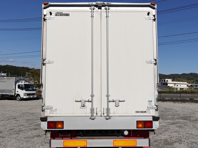 ISUZU FORWARD 2010