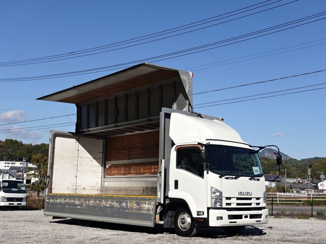 ISUZU FORWARD 2010
