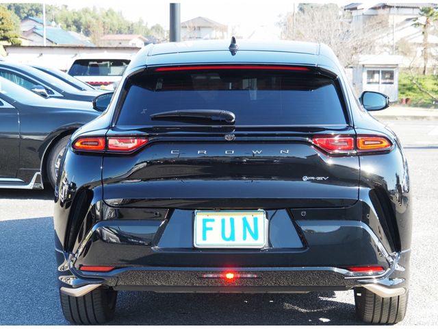 TOYOTA CROWN SPORT 2024