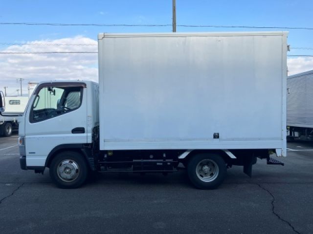 MITSUBISHI CANTER 2015