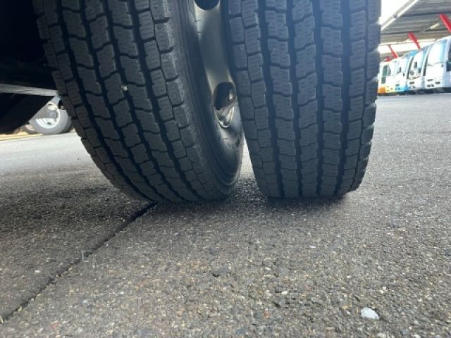 MITSUBISHI CANTER 2015