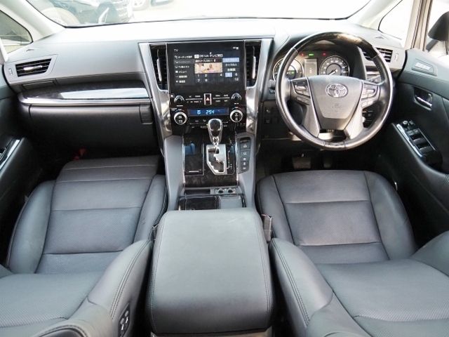 TOYOTA ALPHARD hybrid 4WD 2021