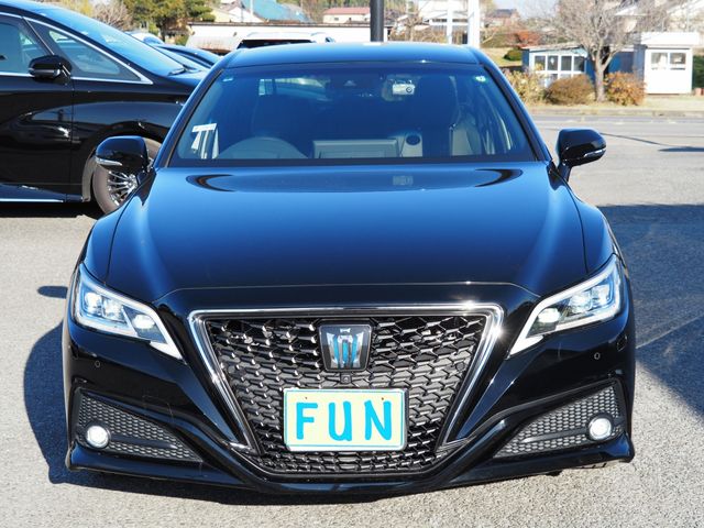 TOYOTA CROWN sedan hybrid 2021