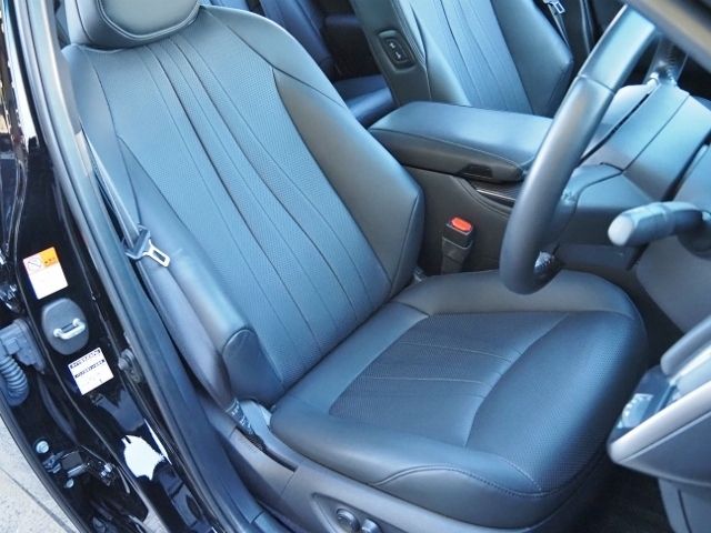 TOYOTA CROWN sedan hybrid 2021