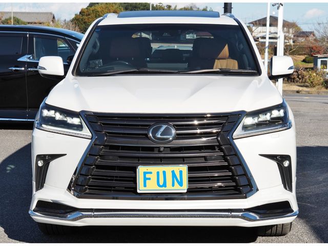 TOYOTA LEXUS LX570 AWD 2020