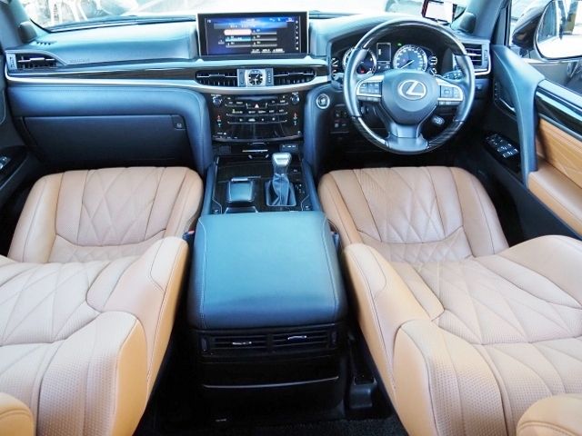 TOYOTA LEXUS LX570 AWD 2020