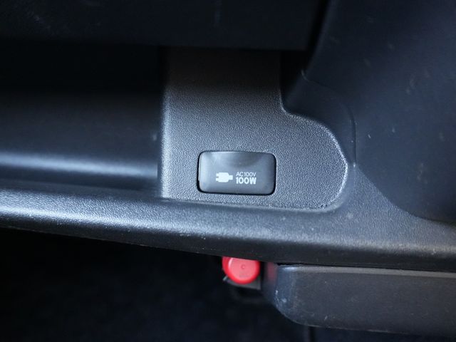 TOYOTA HIACE van 2WD 2023