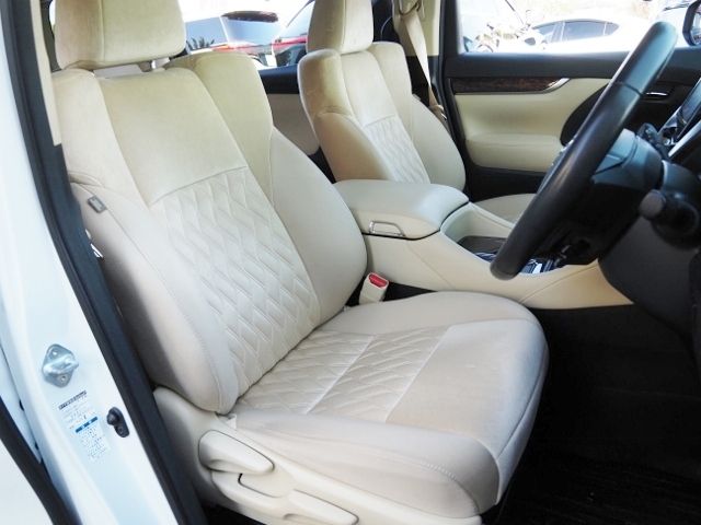 TOYOTA ALPHARD hybrid 4WD 2022