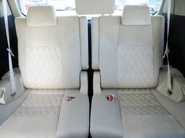 TOYOTA ALPHARD hybrid 4WD 2022