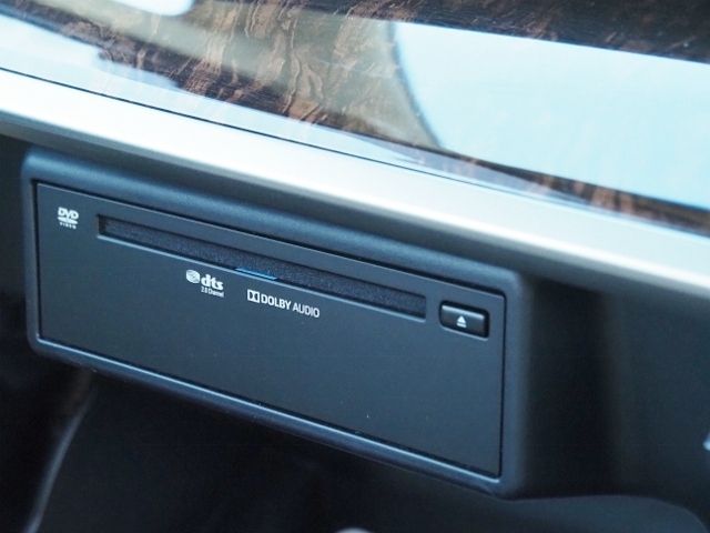 TOYOTA ALPHARD hybrid 4WD 2022