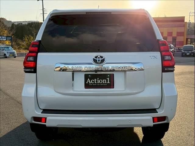 TOYOTA LANDCRUISER PRADO 2017