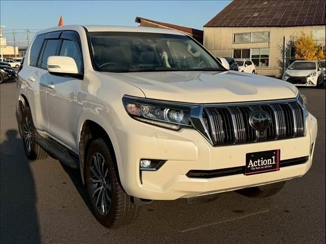 TOYOTA LANDCRUISER PRADO 2017