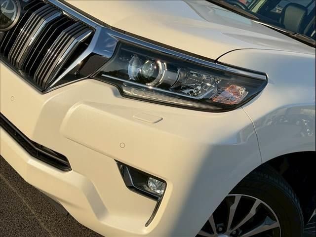 TOYOTA LANDCRUISER PRADO 2017