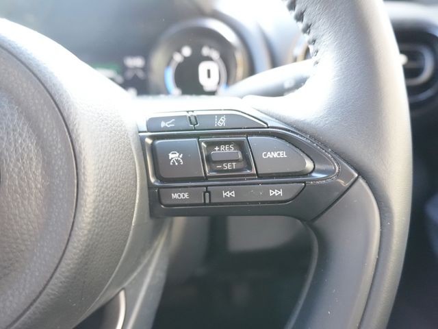 TOYOTA YARIS HYBRID 2023