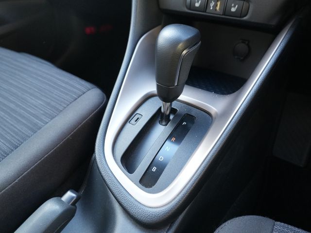 TOYOTA YARIS HYBRID 2023