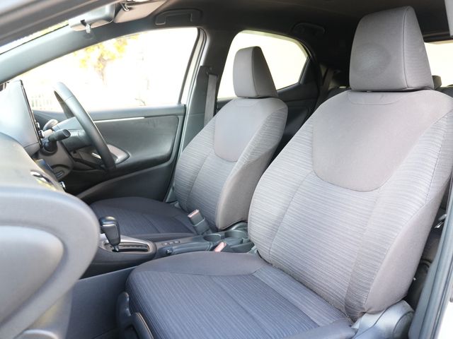 TOYOTA YARIS HYBRID 2023