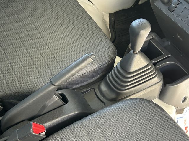 DAIHATSU HIJET truck 4WD 2017