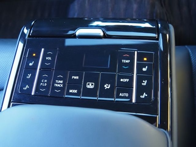 TOYOTA CROWN sedan hybrid 2021