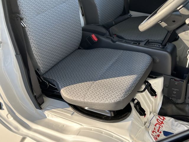 SUZUKI CARRY truck 2023