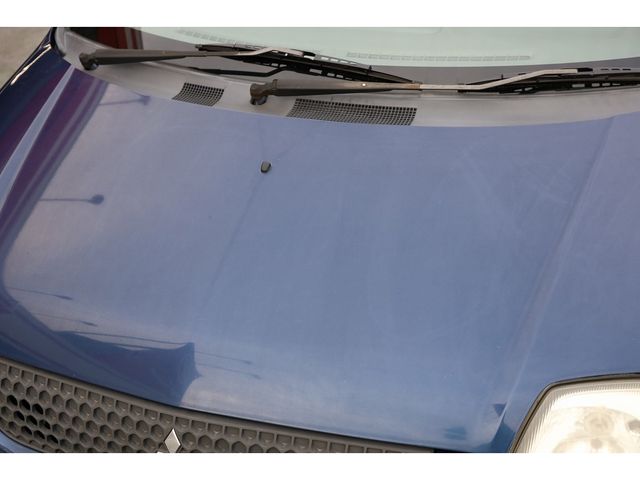 MITSUBISHI MINICA van 2011