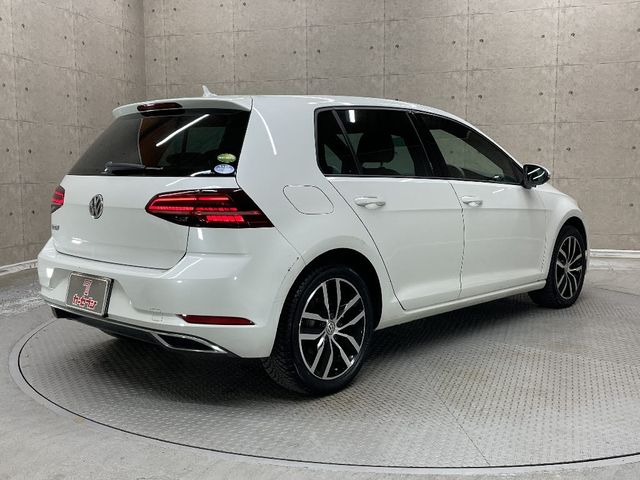 VOLKSWAGEN VOLKSWAGEN GOLF 2018