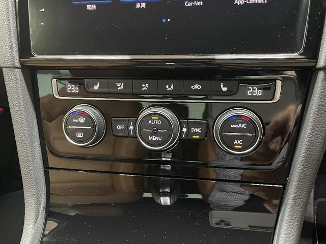 VOLKSWAGEN VOLKSWAGEN GOLF 2018