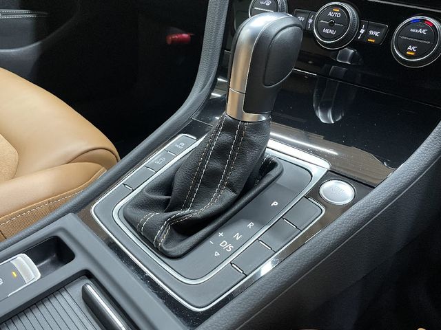 VOLKSWAGEN VOLKSWAGEN GOLF 2018