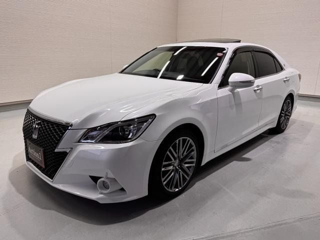 TOYOTA CROWN sedan 2013