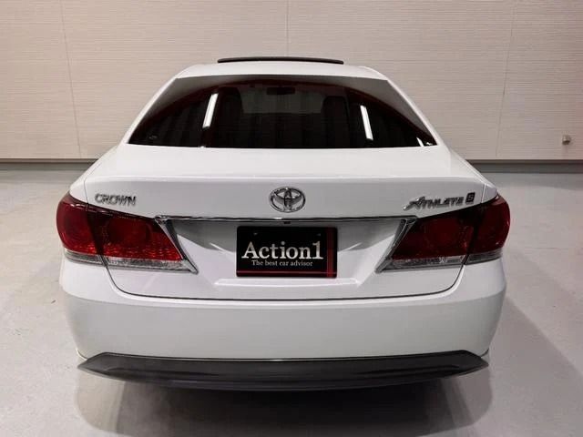 TOYOTA CROWN sedan 2013