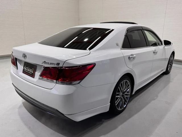 TOYOTA CROWN sedan 2013