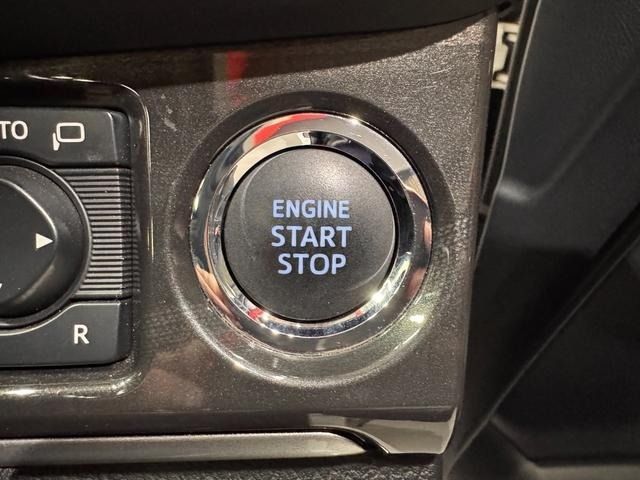 TOYOTA CROWN sedan 2013