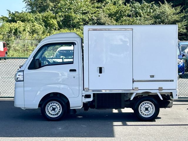 DAIHATSU HIJET truck 4WD 2021