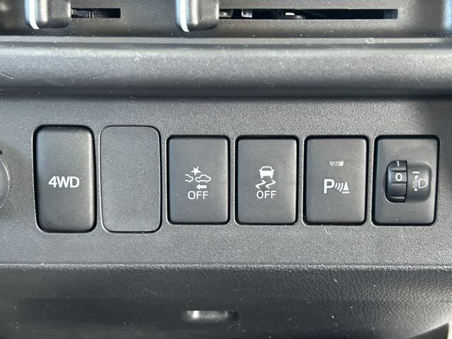 DAIHATSU HIJET truck 4WD 2021