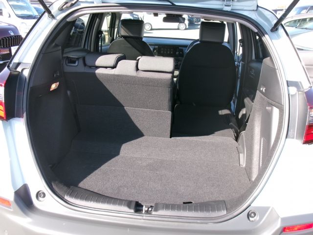 HONDA FIT e:HEV 4WD 2022