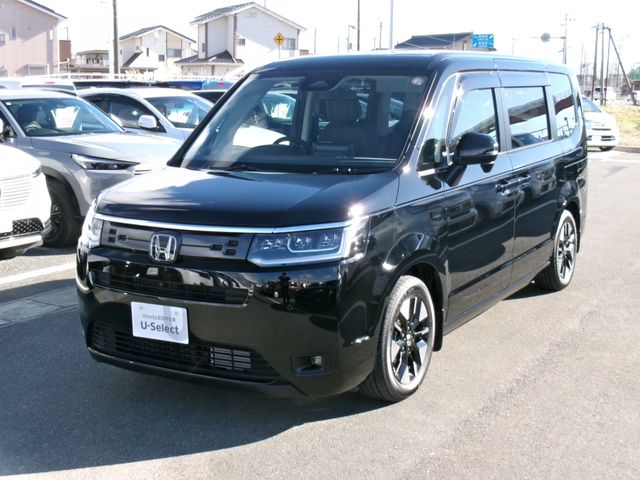 HONDA STEPWAGON e:HEV 2025