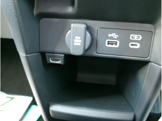 HONDA STEPWAGON e:HEV 2025