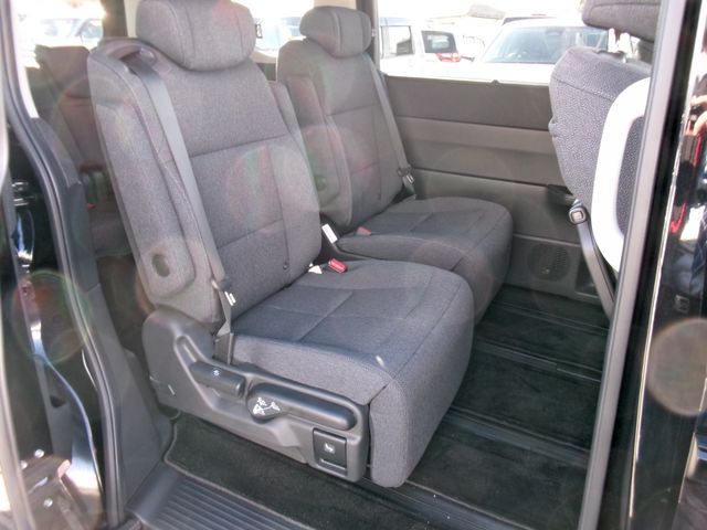 HONDA STEPWAGON e:HEV 2025