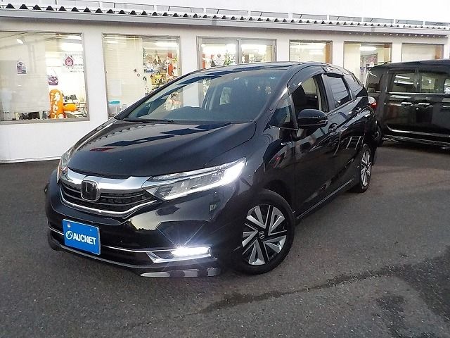 HONDA SHUTTLE HYBRID 2022