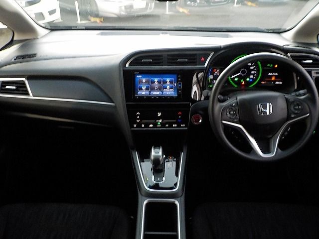 HONDA SHUTTLE HYBRID 2022