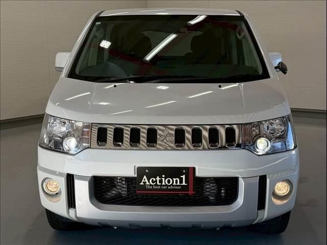 MITSUBISHI DELICA D:5 4WD 2015