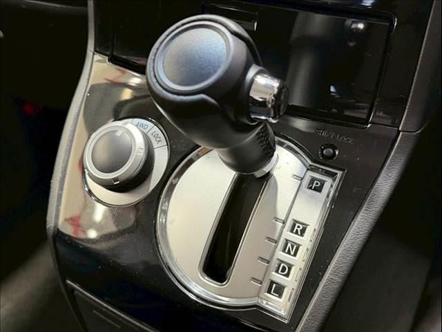 MITSUBISHI DELICA D:5 4WD 2015