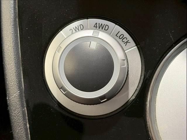 MITSUBISHI DELICA D:5 4WD 2015