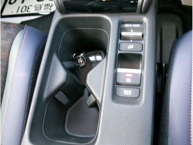 HONDA VEZEL e:HEV 2024