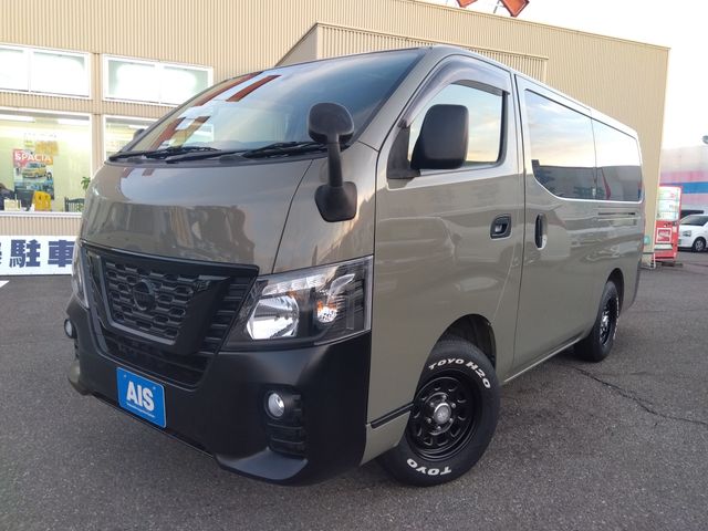 NISSAN NV350 CARAVAN 4WD 2013