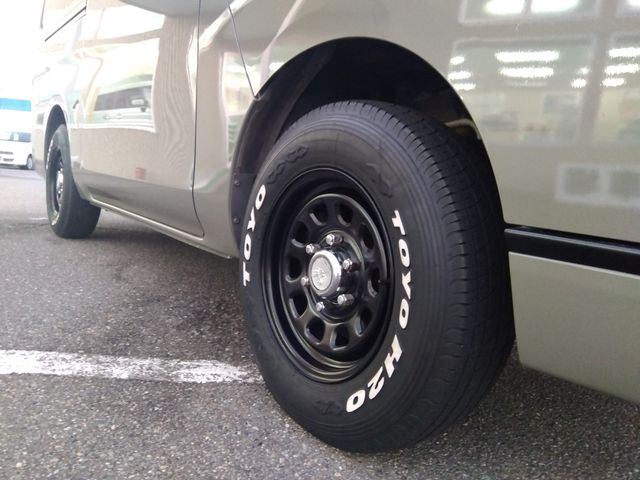 NISSAN NV350 CARAVAN 4WD 2013