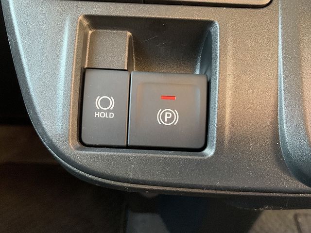 DAIHATSU TANTO FAN CROSS 2023