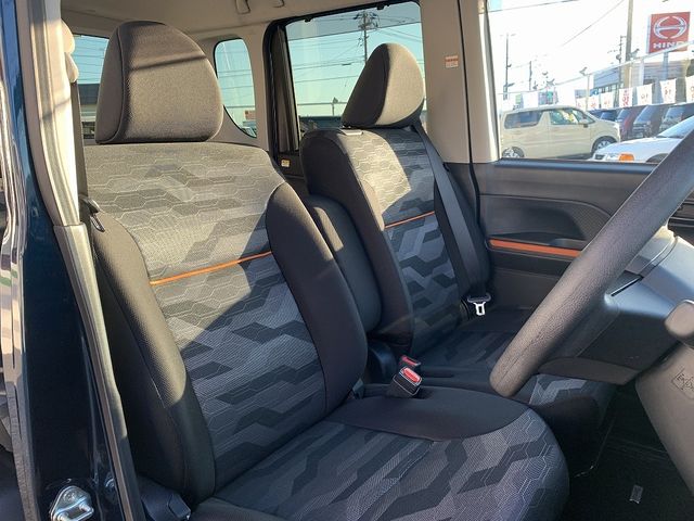 DAIHATSU TANTO FAN CROSS 2023