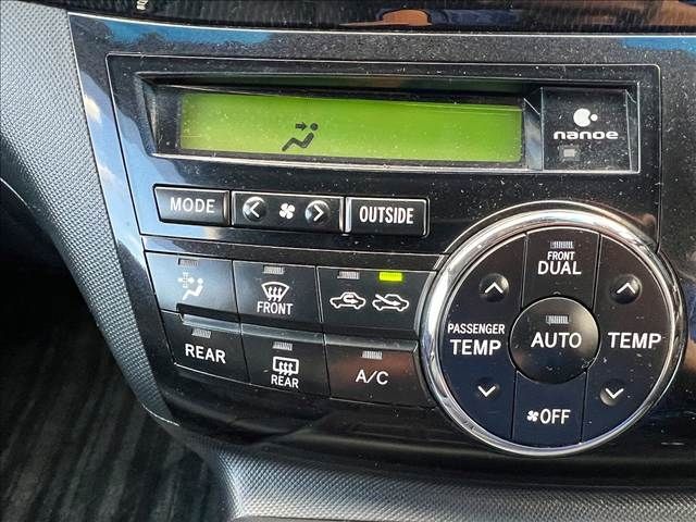 TOYOTA ESTIMA HYBRID 4WD 2012